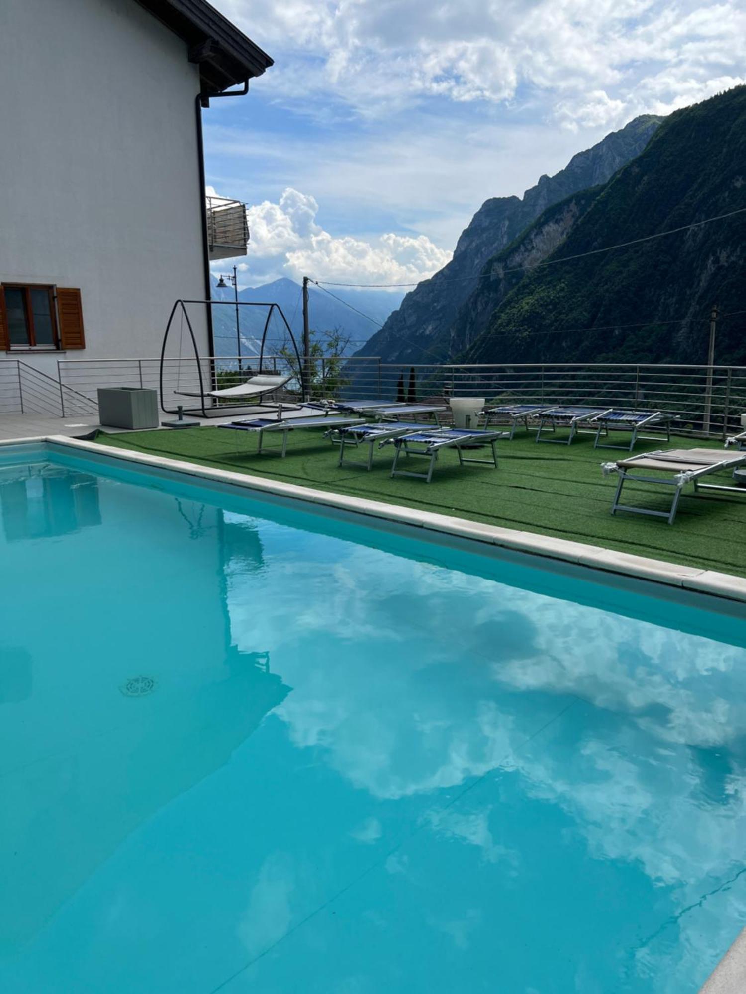 Infinity View Garda Lake Tenno Exterior foto